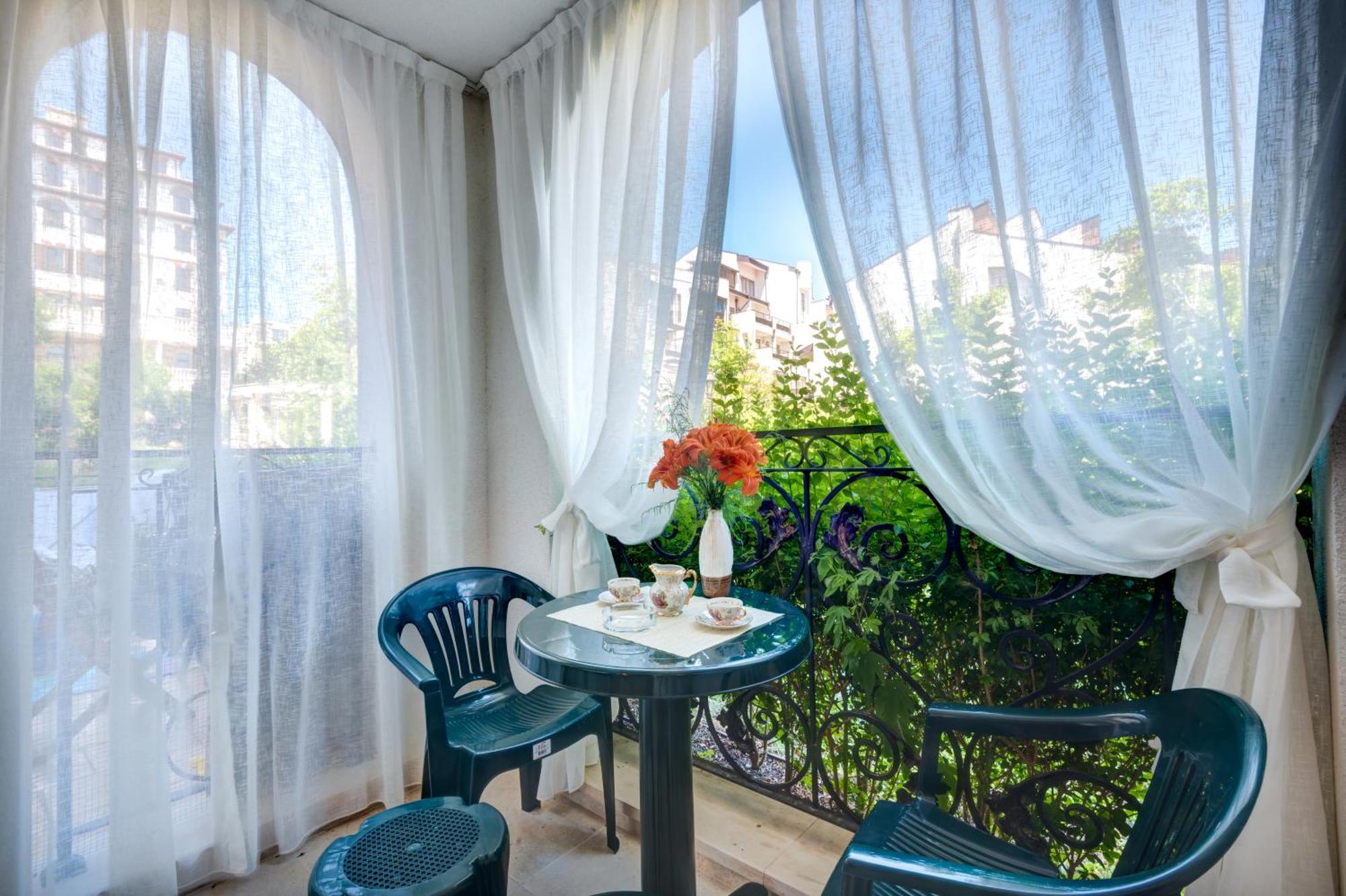 סבטי ולאס Artur Vip Residence Club מראה חיצוני תמונה