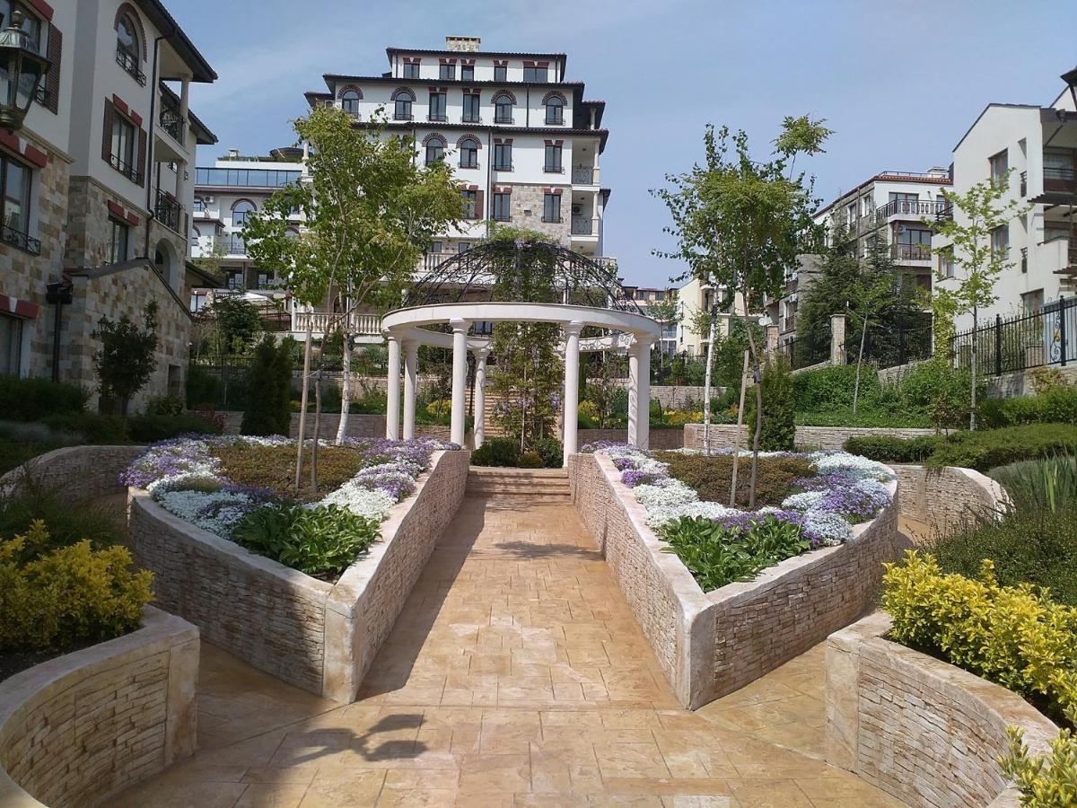 סבטי ולאס Artur Vip Residence Club מראה חיצוני תמונה